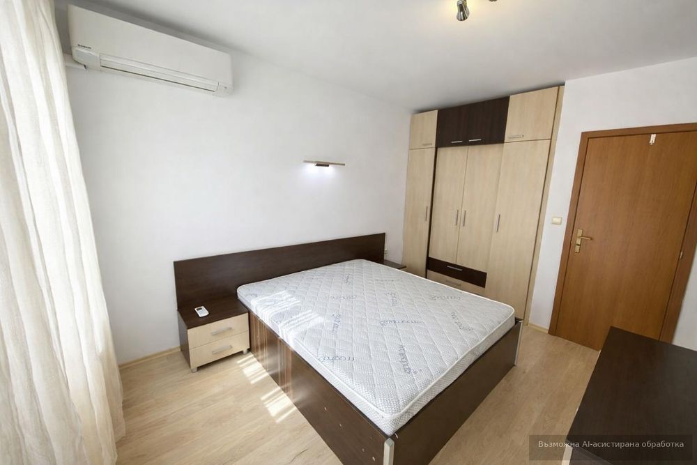 Дава се под наем Двустаен апартамент в Варна, Център - 56 кв.м за 648.21 € - Снимка #2