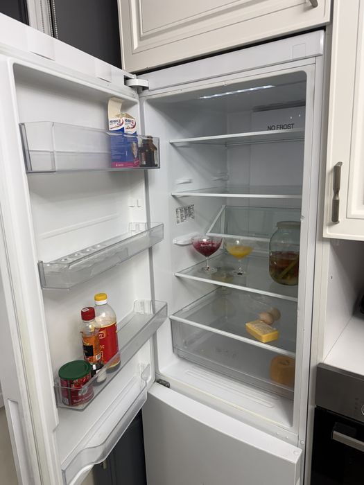 продам холодильник