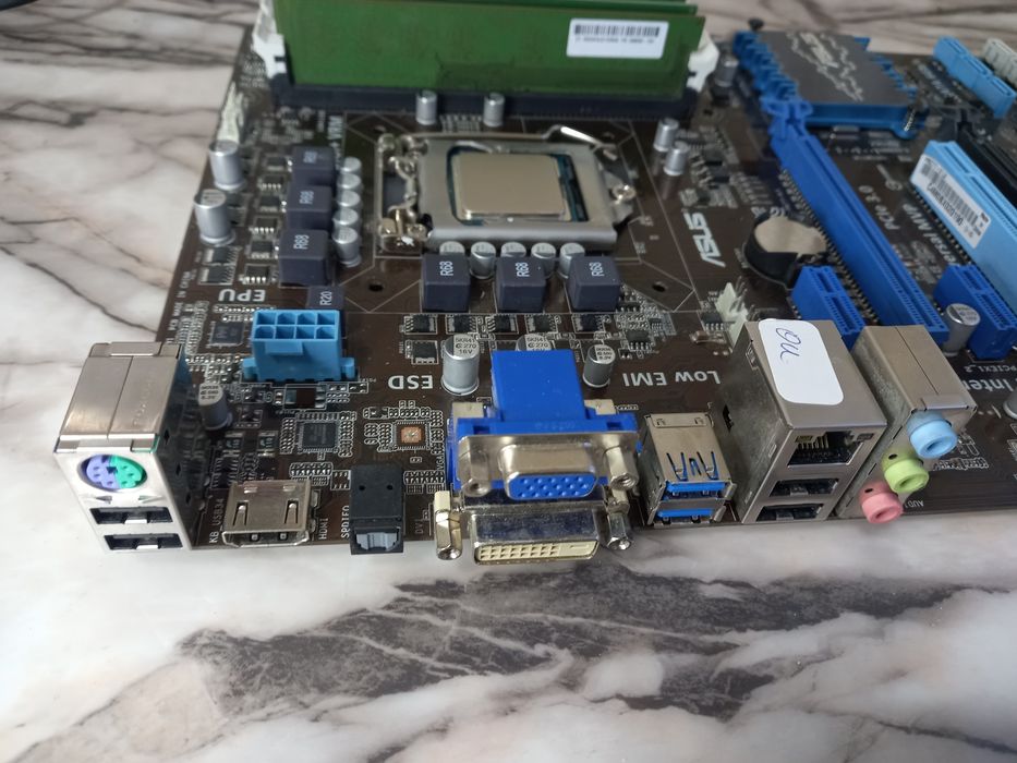 Дъно ASUS P8Z77-V LX2  + Intel® i7-3770+16gb lga 1155