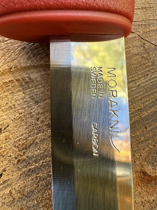 Cuțit suedez, MORAKNIV