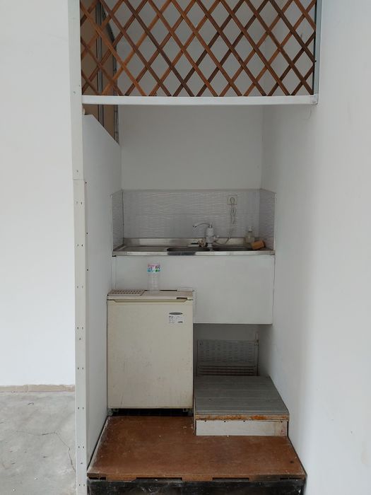 Дава се под наем Магазин в Карлово - 50 кв.м за 204 € - Снимка #9