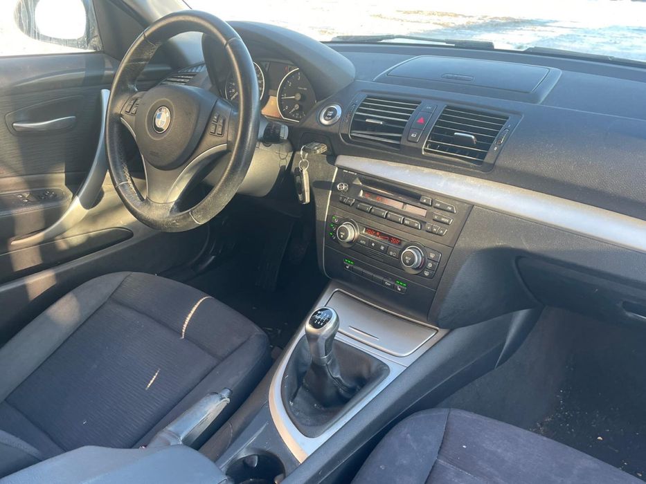 BMW Seria 1 116i Benzina 2009