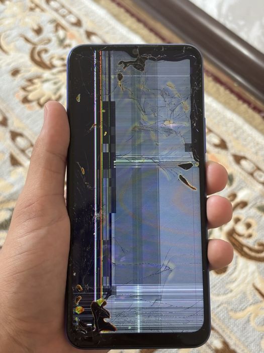 Виво Y21 64гига жасамай тұр