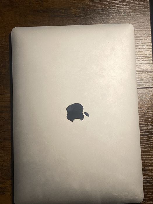 Продаю MacBook 13 air