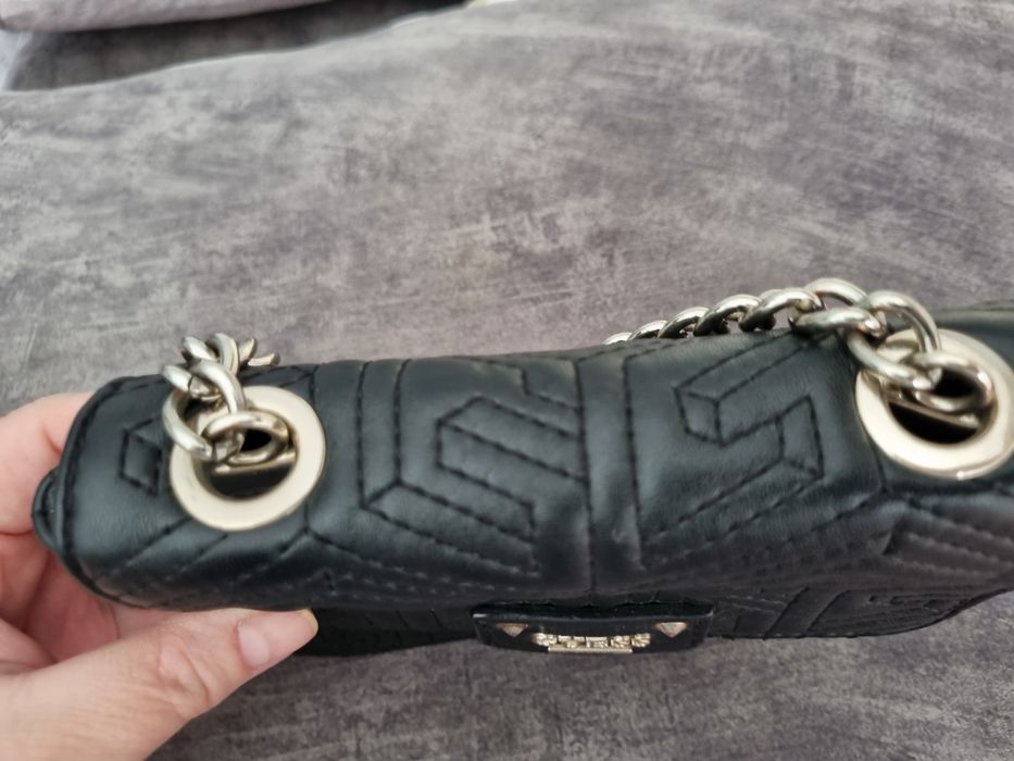 Сумка Guess женская