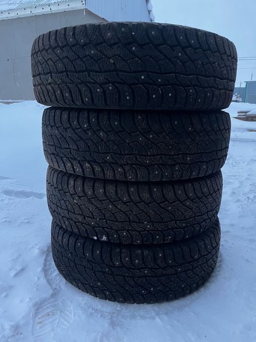 продам зимние шины 16 размера