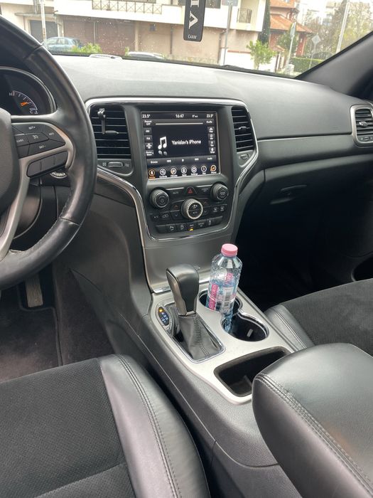 Jeep Grand Cherokee Altitude 4x4