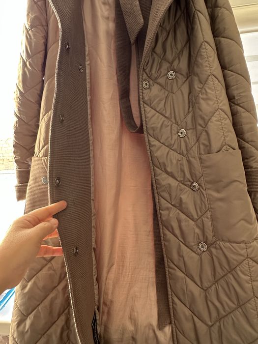 Қыстық куртка сатылады