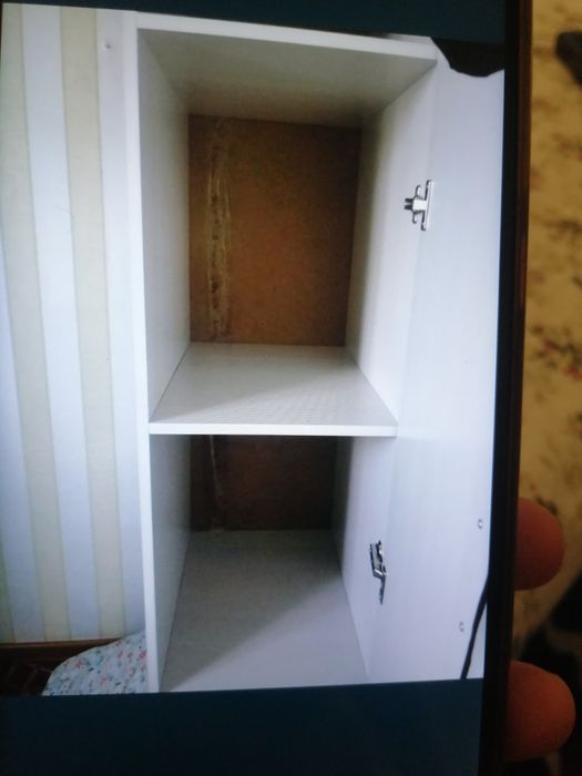 Комод и шкаф продаю