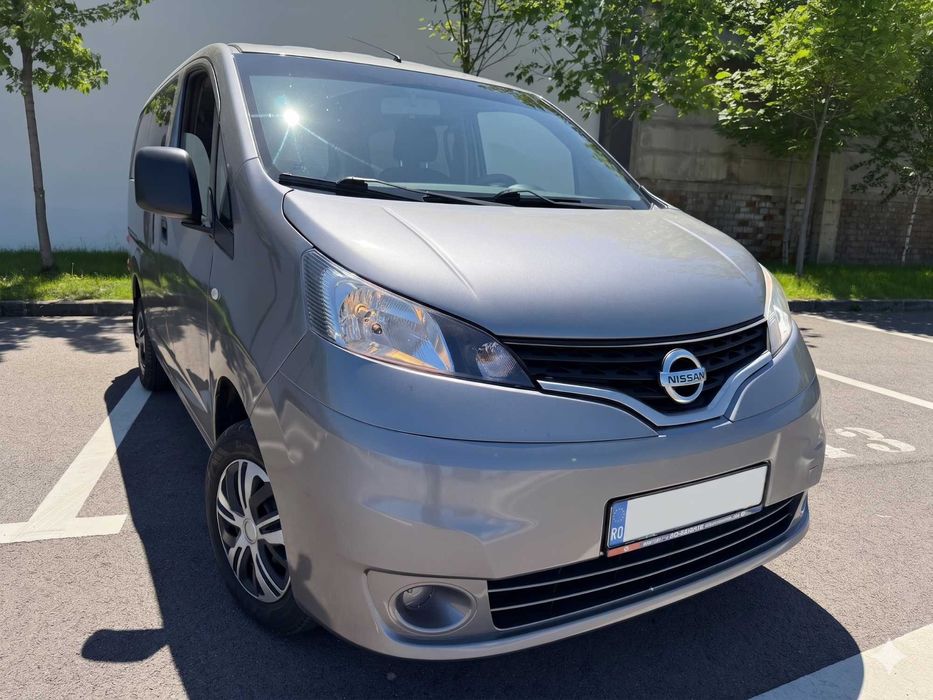 Nissan NV200 7 locuri