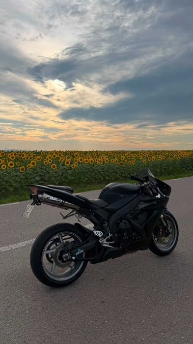 Yamaha YZF-R1 2006 rn12