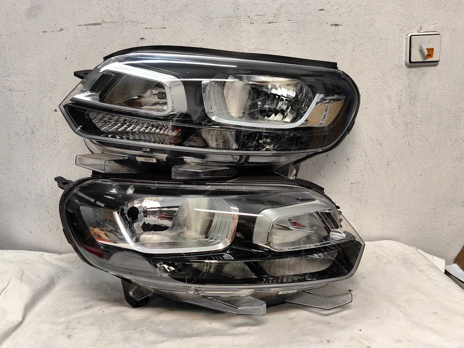 Оригинални  фарове  Ситроен  Citroen Jumpy 4