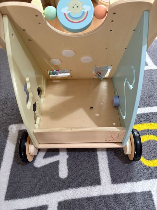 Antemergător din lemn aproape nou și folosit foarte puțin!