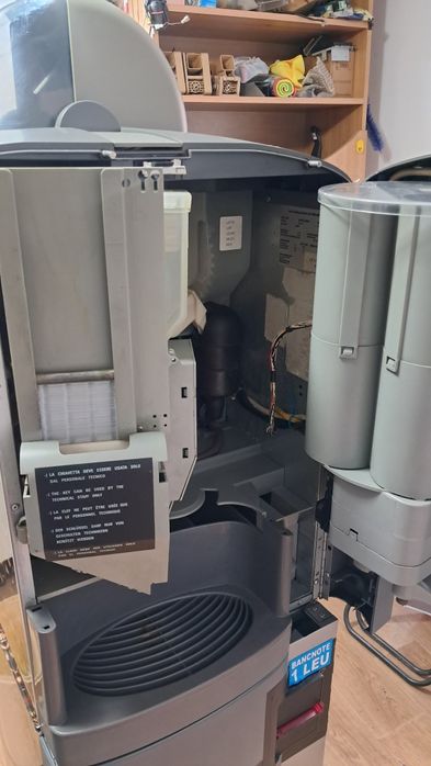 Automate cafea zanussi colibri c5  250euro