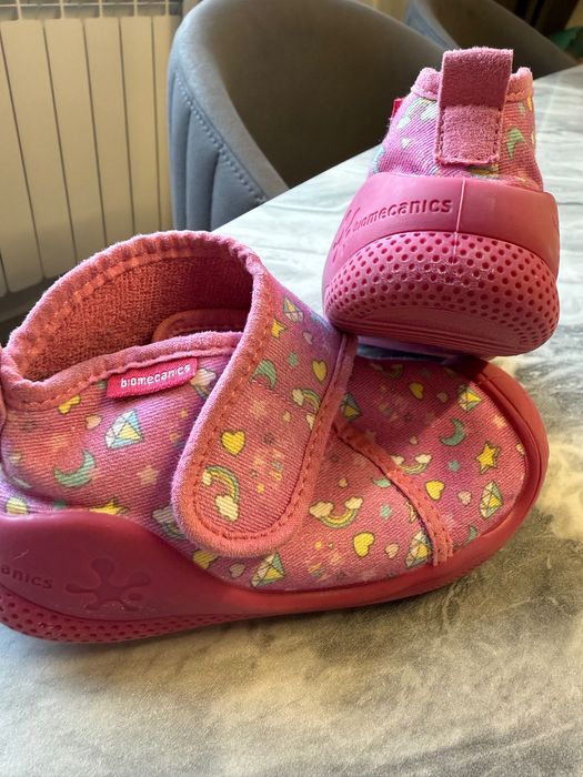 Детски пантофи Biomecanics 24 номер