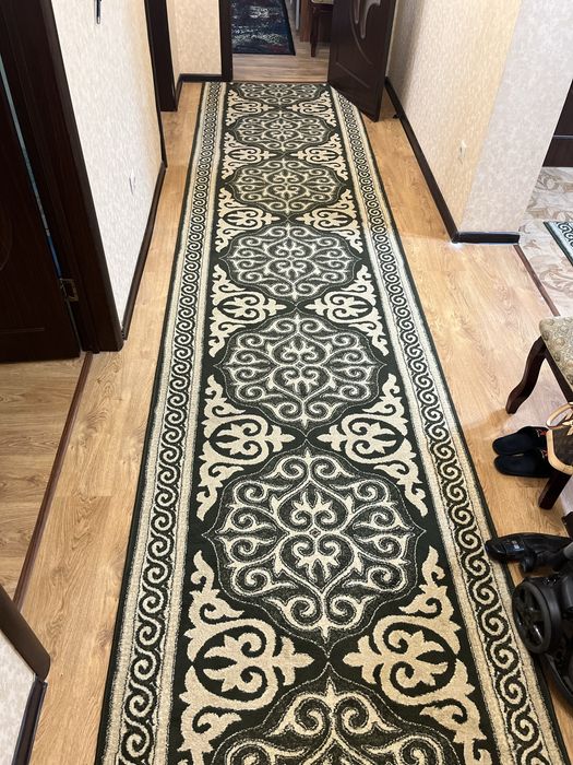 Продам ковры разные