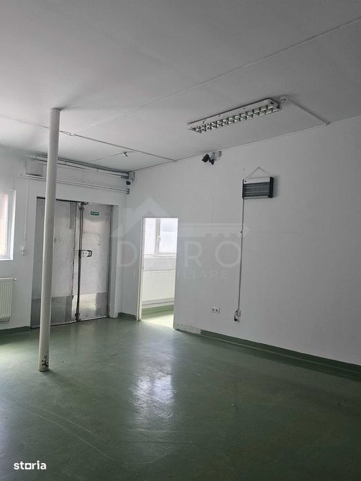De închiriat spatiù comercial
