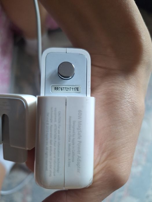 Оригинальный адаптер питания Apple MagSafe Power Adapter 60W