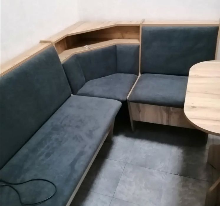 Кухонный уголок по размеру заказчика.