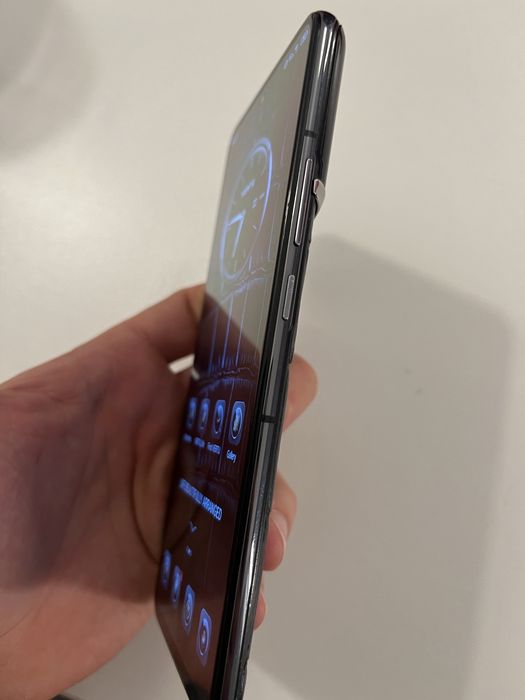 Телефон Vertu iVertu 5G с крокодилска кожа