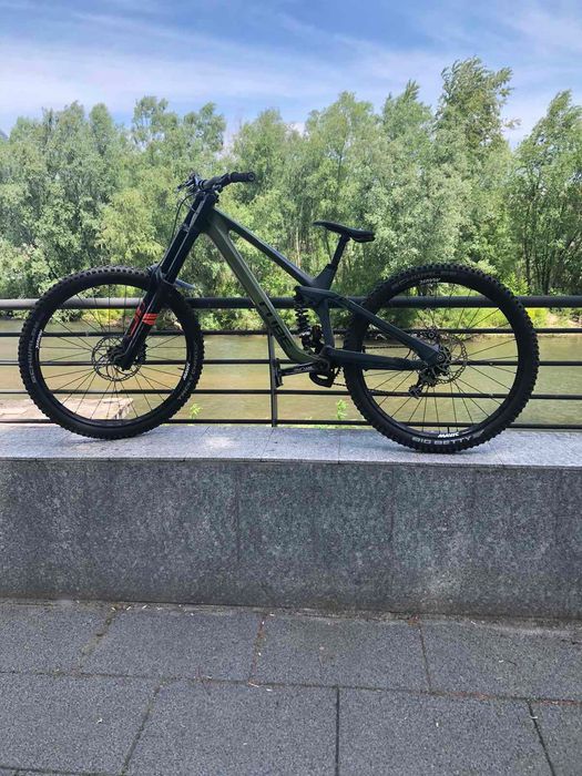 Cube two 15 Hpc Downhill