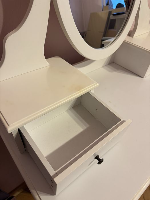 Тоалетка MALLING от Jysk