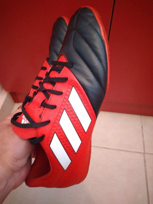 Маратонки Adidas номер 44