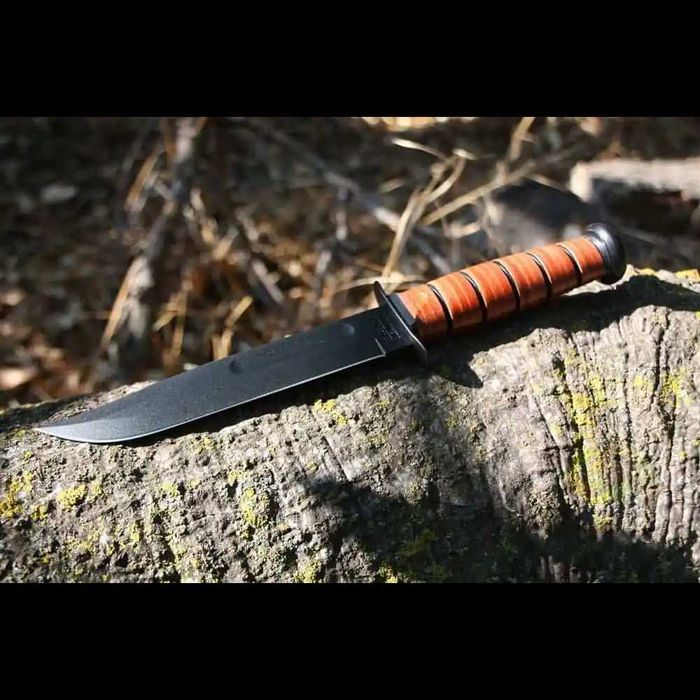 Тактически ловен нож с кожена кания CPY-02 Цяло парче метал FULL TANG