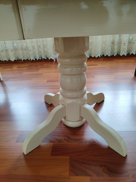 Стол и стулья...