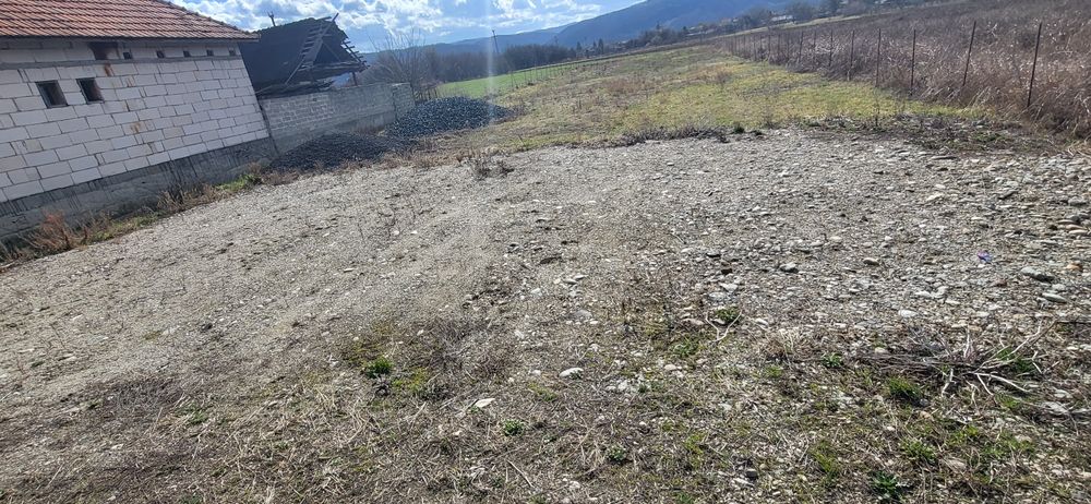 Vand teren intravilan