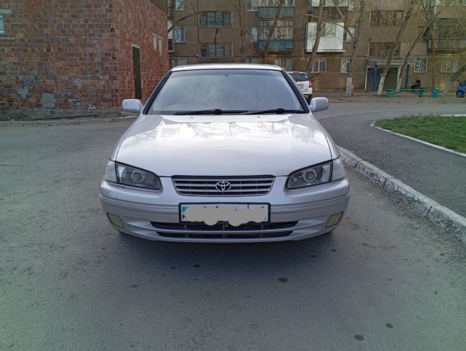Тойота Камри грация