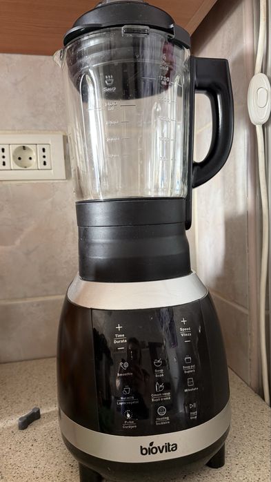 Blender cu încălzire Biovita TermoBlend Pro
