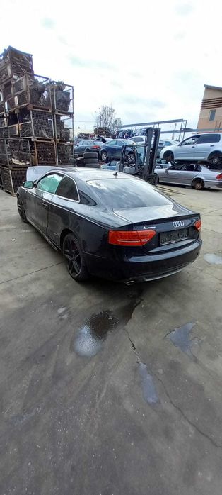 AUDI A5 AN 2010 Dezmembrez/Dezmembram