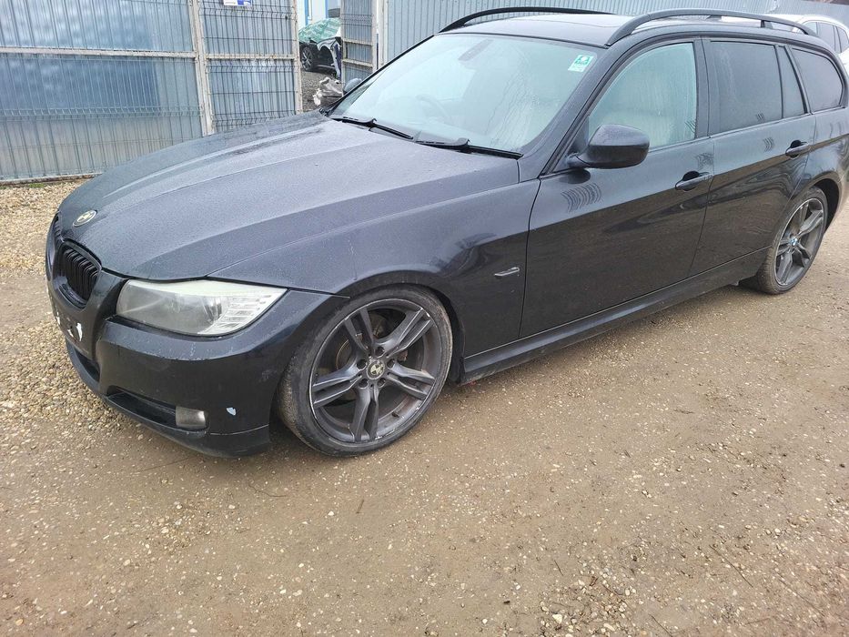 Dezmembre bmw e91 320d 177 cp n47 trapa panorama,an 2009