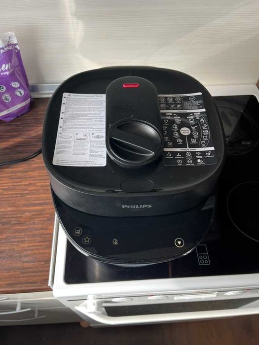 Продавам Мултикукър PHILIPS ALL-IN-ONE HD2151/40 ЧЕРЕН, ALL-IN-ONE