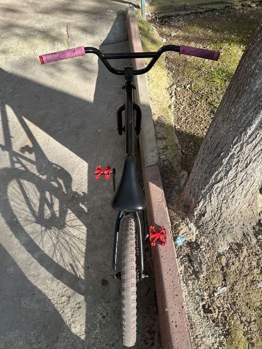 Трюковый велосипед BMX Бмх