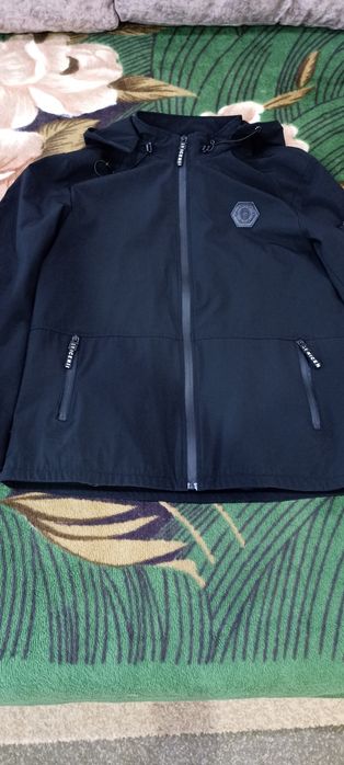 Продам куртки в отличном состоянии