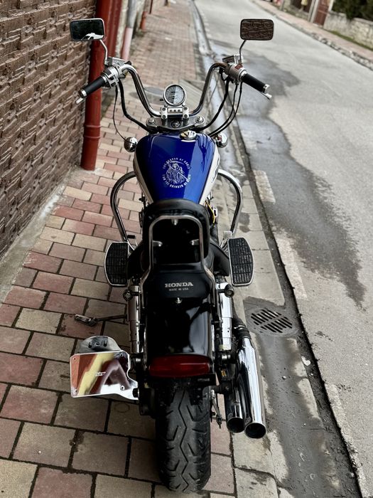 Honda Shadow VT  1100
