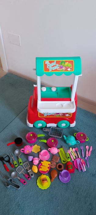 Toneta/bucatarie de jucarie fast food