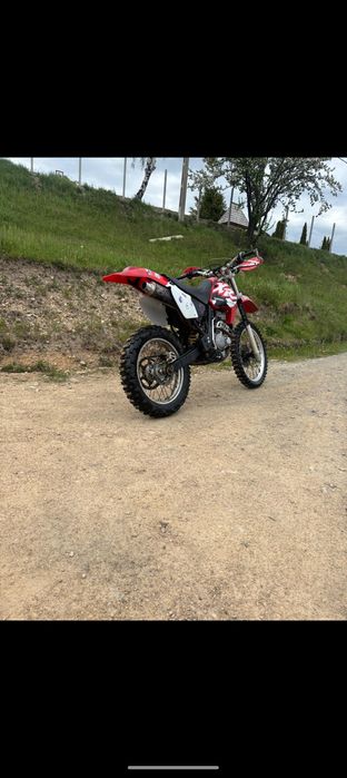 Vând sau schimb honda xr 400