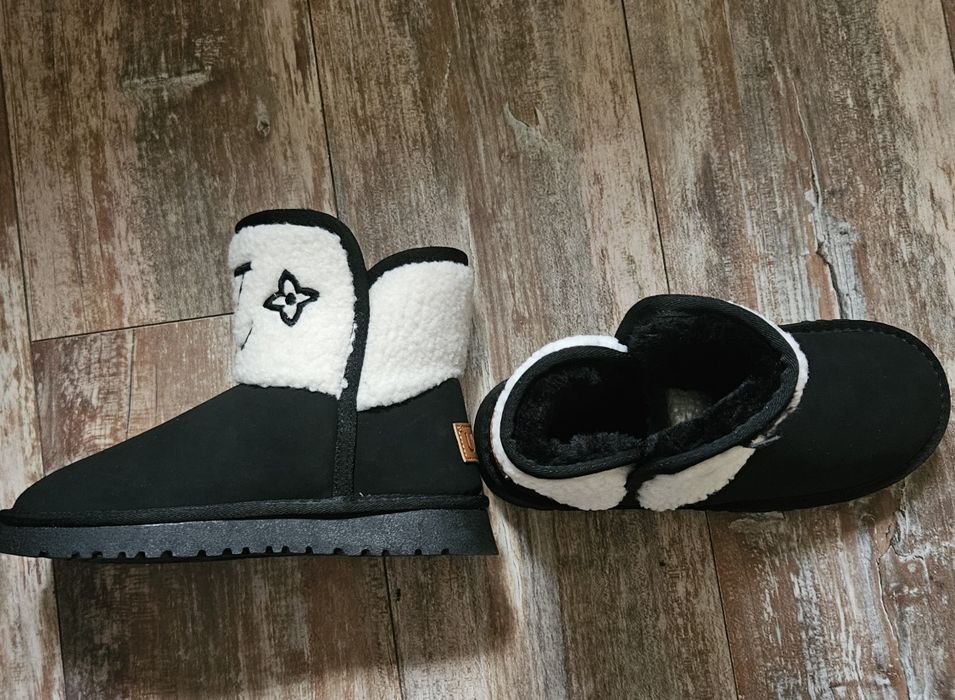 Топли Удобни  Боти UGC LV