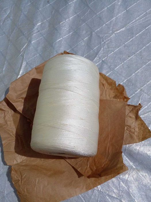 Мощные нитки для прошивки мешков и документов (Лавсан-шелк) Нить