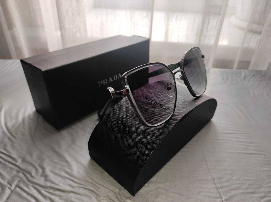 Солнцезащитный очки