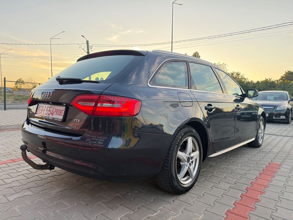 AUDI A4 Avant 2012 — imagine 3