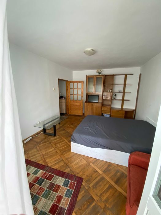 Garsoniera de vanzare