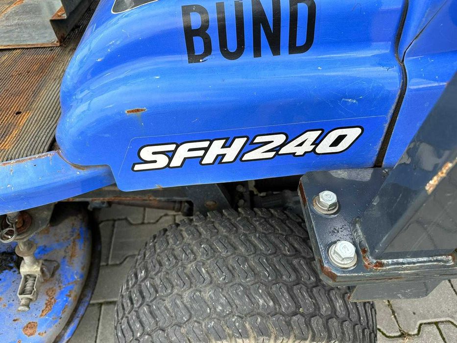 Cositoare ISEKI SFH 240