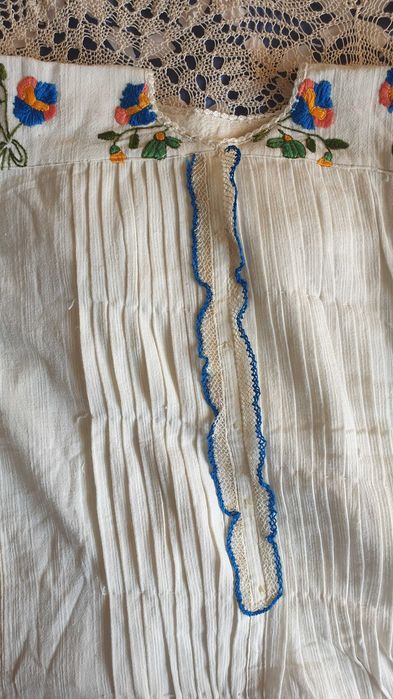 Ризи от народна носия - 2 броя