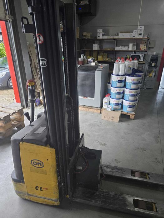 Transpalet electric