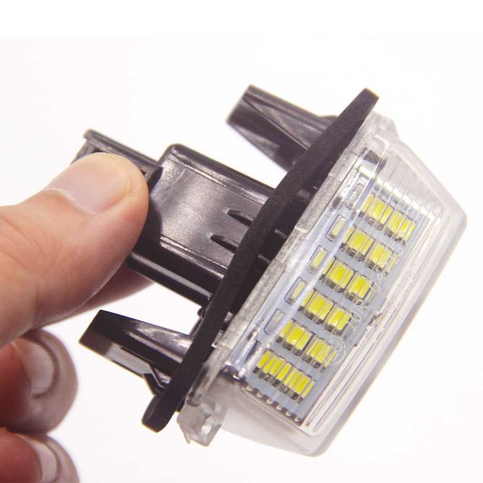 Лед светлини-плафон-Тойота