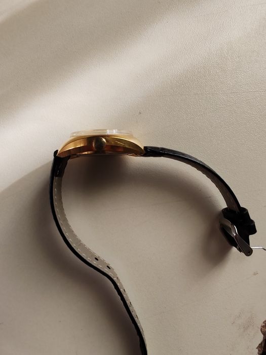 Часи унисекс луч позолочний, имеется документ